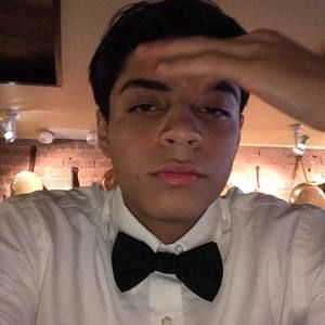 Meet your Posher, Daniel